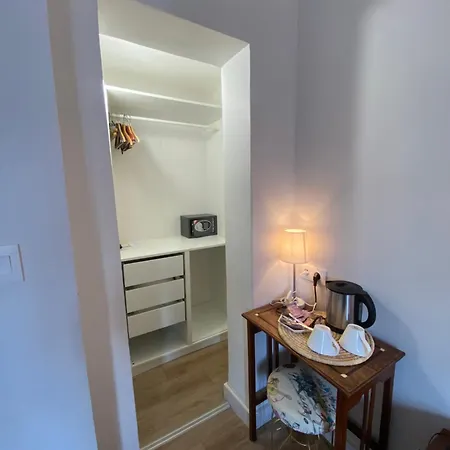 Boutique Maria-christina Hotel 3*