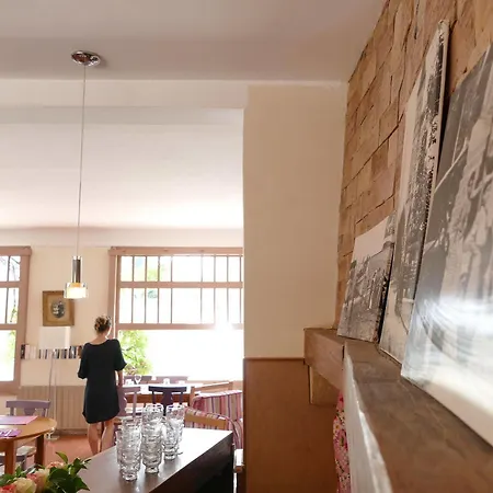 Boutique Maria-christina 3*