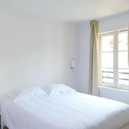 Boutique Maria-christina Hotel 3*