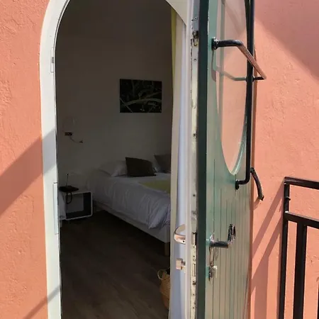 Hotel Boutique Maria-christina 3*