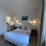 Hotel Boutique Maria-christina 3*