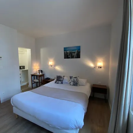 Hotel Boutique Maria-christina 3*