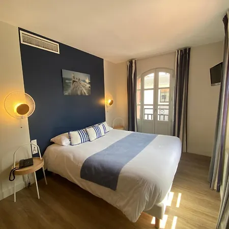 Boutique Maria-christina 3*