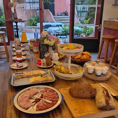 Hotel Boutique Maria-christina 3*