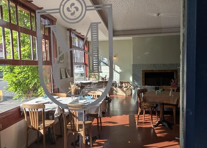 Hotel Boutique Maria-christina 3*