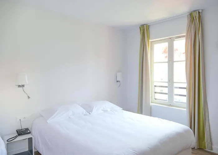 Boutique Maria-christina מלון 3*